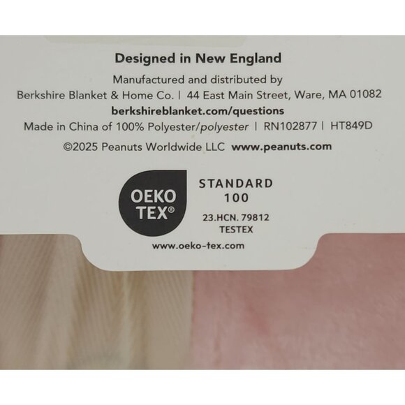 Peanuts Snoopy Full/Queen Plush Blanket 90"x90" Berkshire Pink With Bow Pattern - Picture 6 of 8